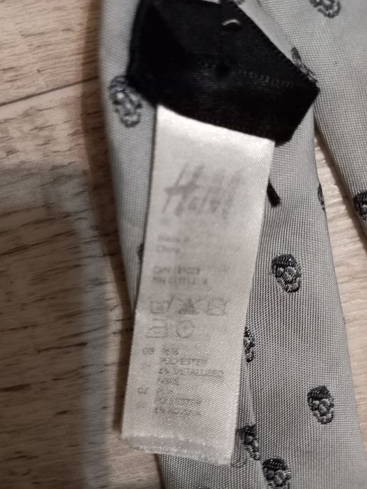 Галстук школьный   H&M