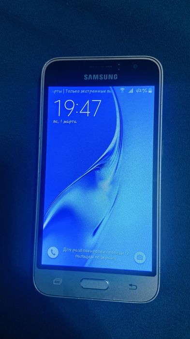 Samsung galaxy j1 2016