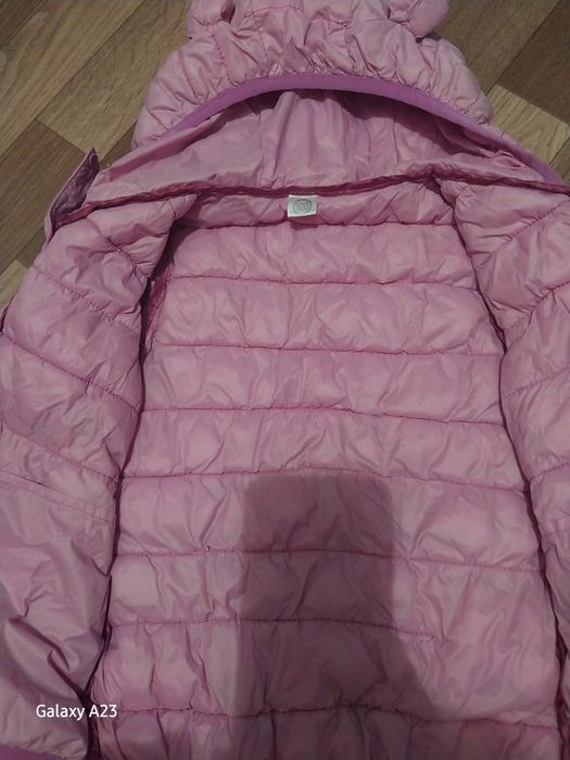 Курточка на девочку