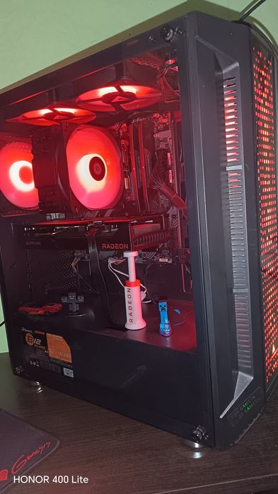 PC gaming Full AMD 3500 lei