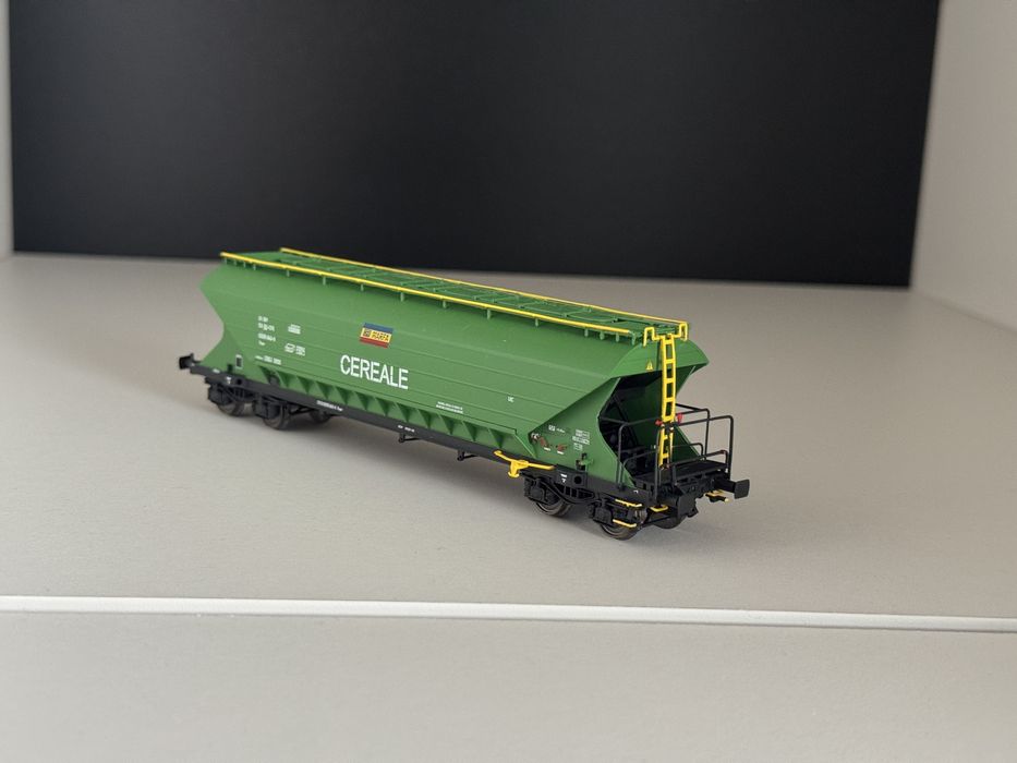 Vagoane CFR Uagps, Albert Modell