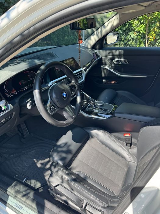 BMW 3 Series 2019 — imagine 5