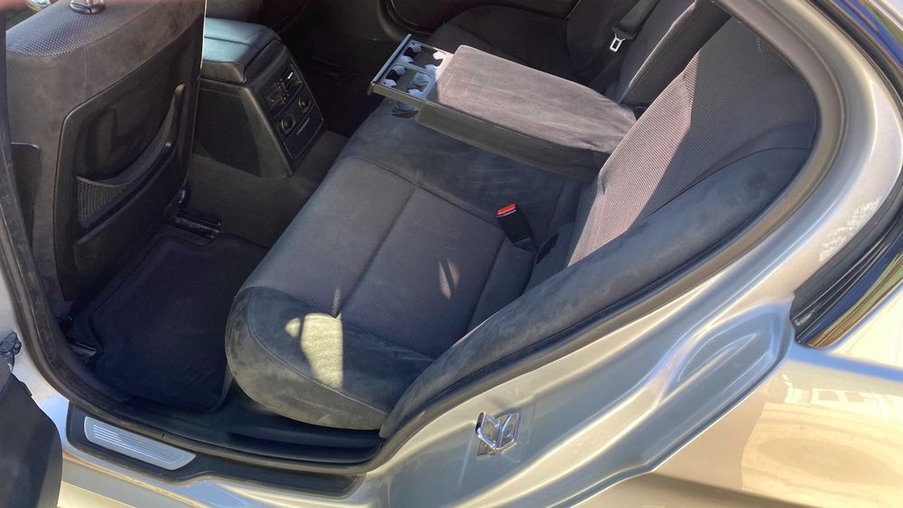 BMW E90 320D 2009 / PACHET M