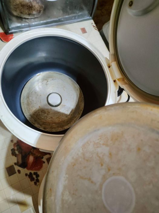 Продам мультиварку