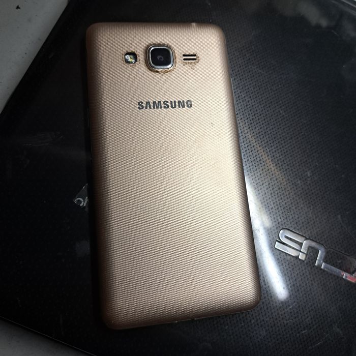Samsung galaxy j2 prime