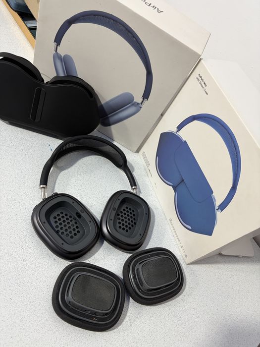 AirPods Max lux.