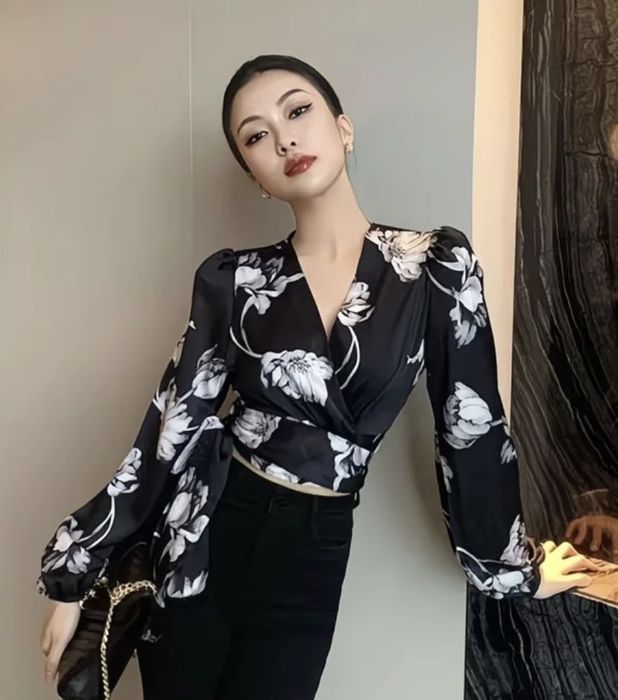 Одежды и юбки,одежды 2000 а юбки 2500 тенге