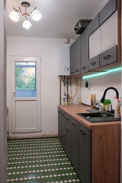 Apartament 2 decomandate, Pelendava, 49mp