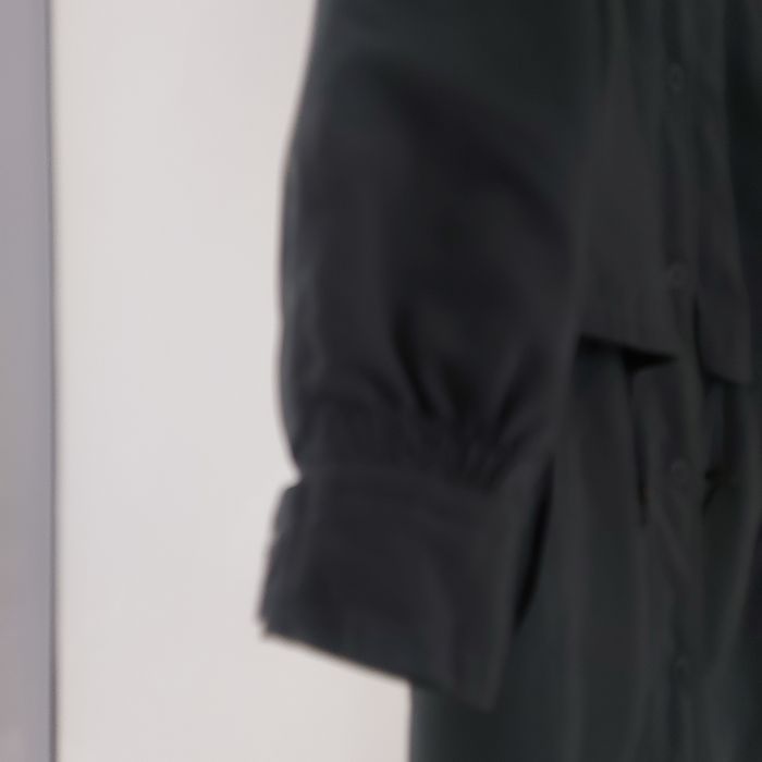 Vind un pardesiu marimea M , L.