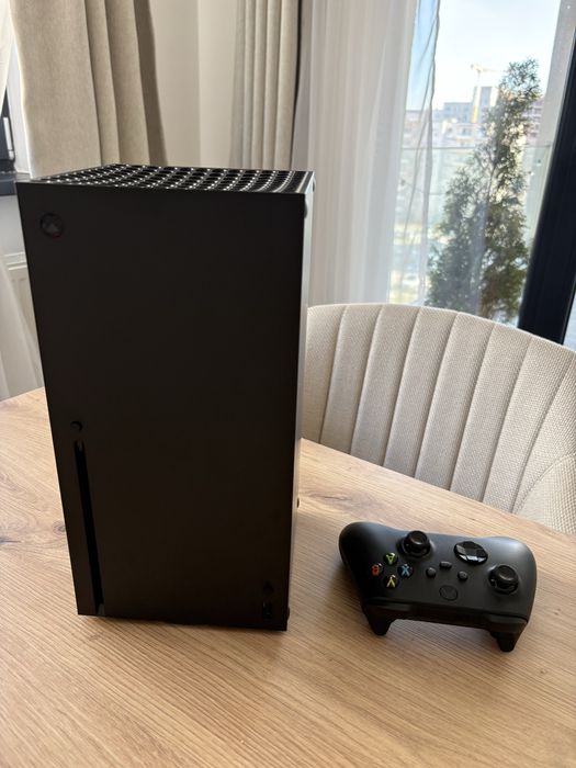 Xbox Series X 1TB + Jocuri