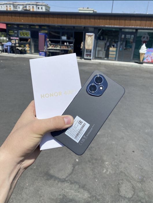 HONOR 400 8/256 идеальный вариант