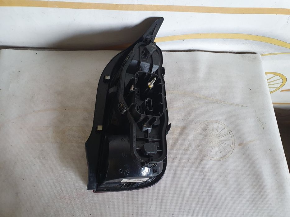 Stop stanga VW UP dupa 2012 cod 1S0945095D