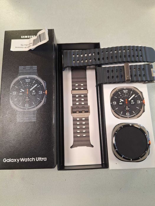 Смарт часовник Samsung Watch ultra