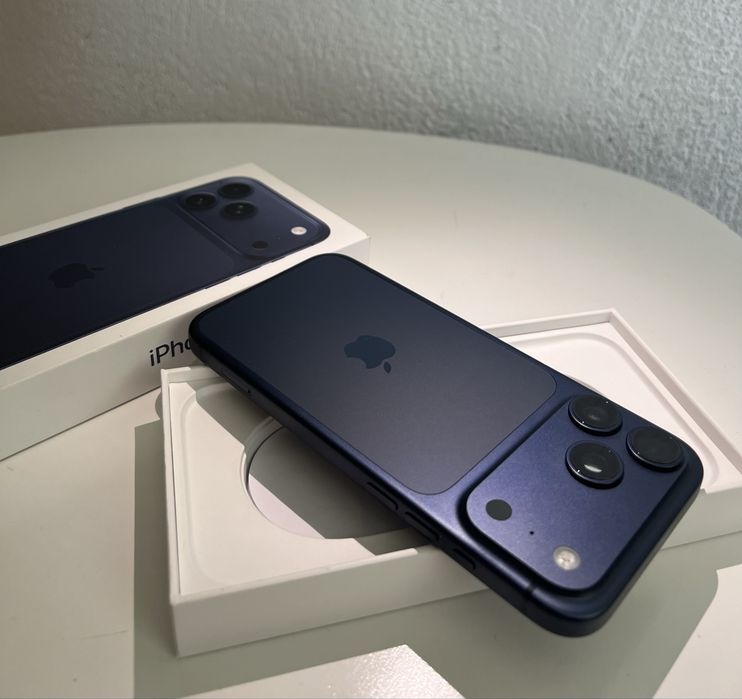 iPhone 17 Pro Max 256GB Deep Blue, 100% батерия, Гаранция