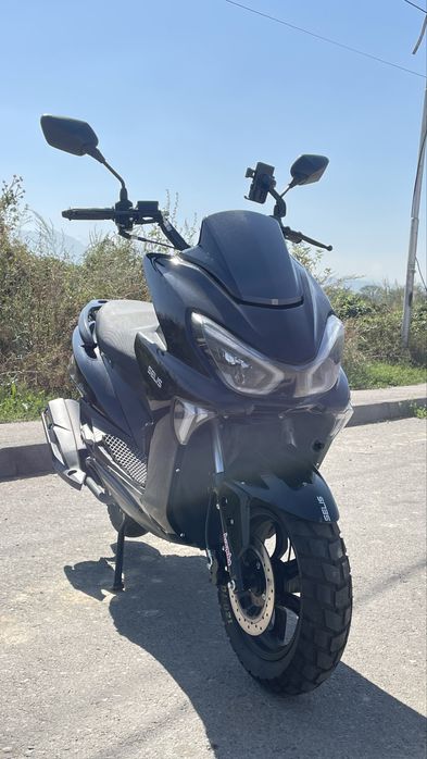 Макси скутер 150сс