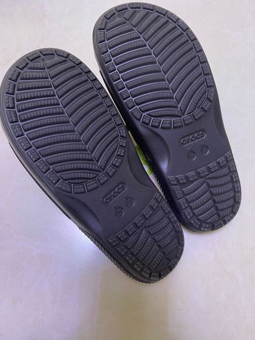 Продам топочки Crocks 3 цвета