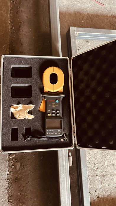 КЛЕЩИ ЗА БЕЗКОНТАКТНО измерване на земно съпротивление, 3700V, MS2301