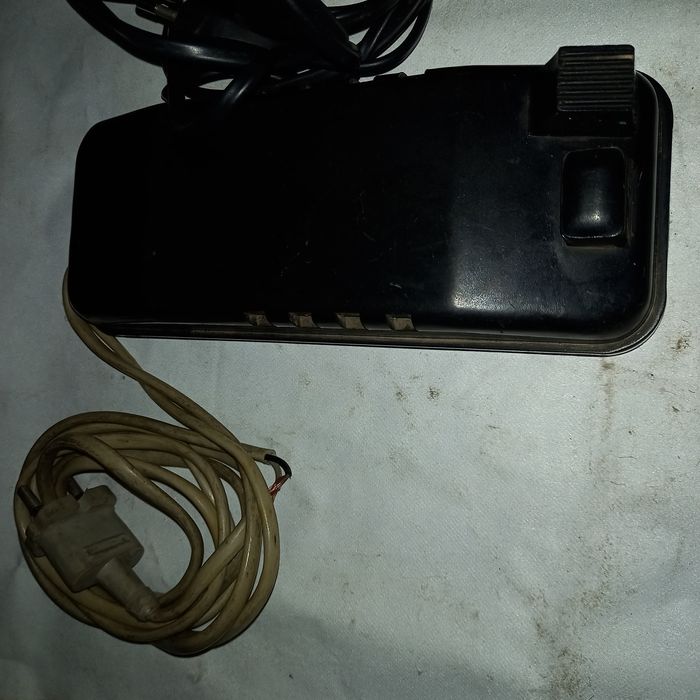 Лот контролер/педал/за шевна машина