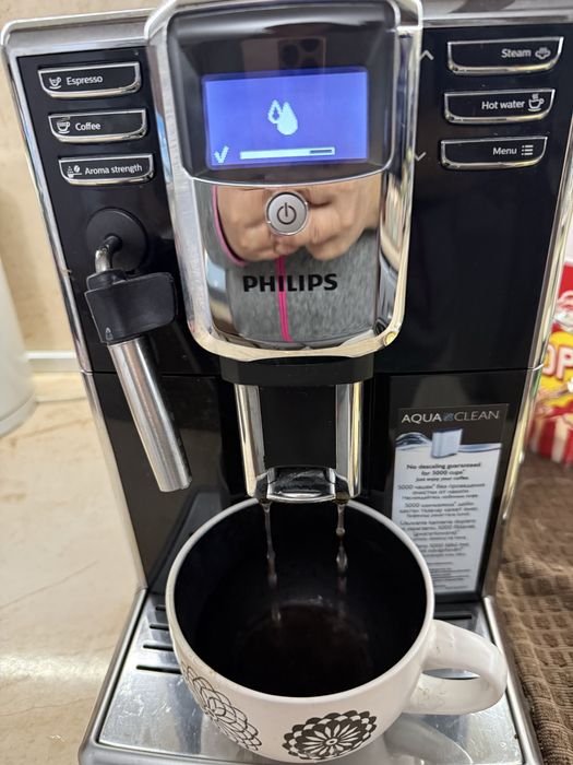 Кафеавтомат PHILIPS