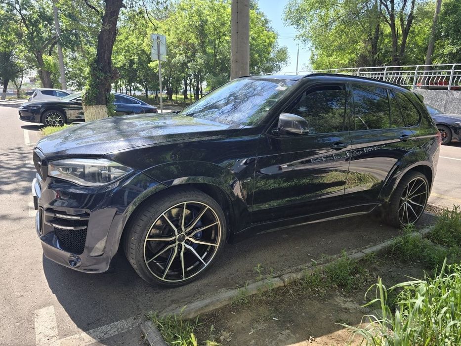 В хорошем состоянии продаётся BMW