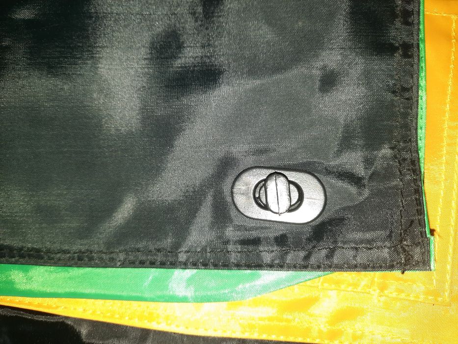 Нова чанта за лаптоп или документи непромокаема