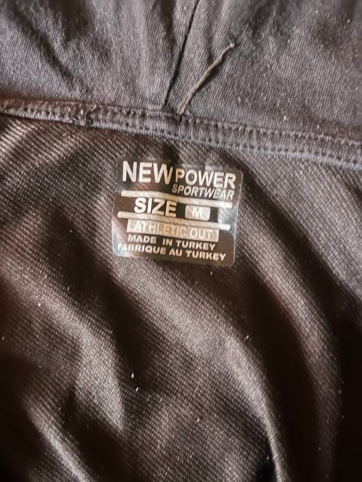 Джинсы , кофты в идеальнос состоянии без потертостей