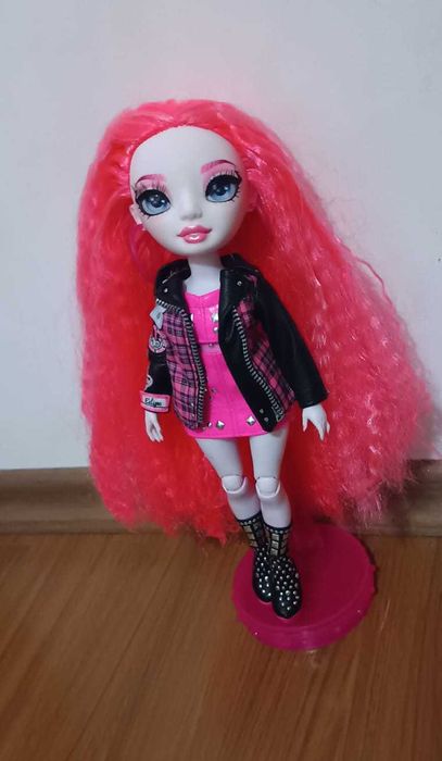 Papusa Rainbow High, Shadow High, Rainbow Vision, Mara Pinkett