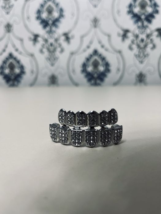 продаются гриллзы