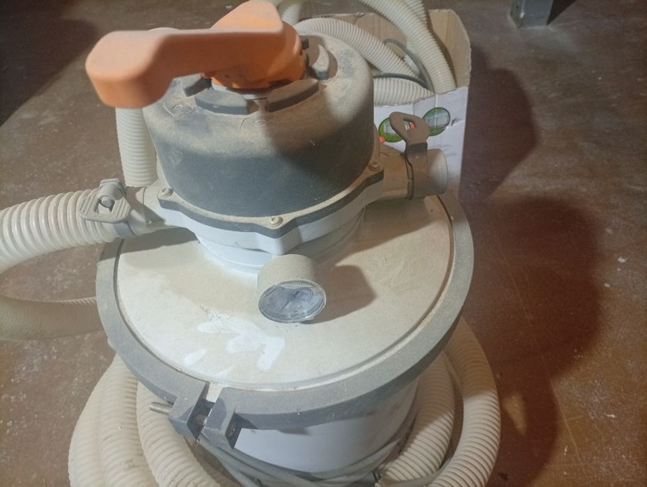 Помпи за басейн работещи