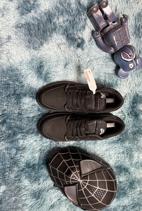 Nike Travis Scott