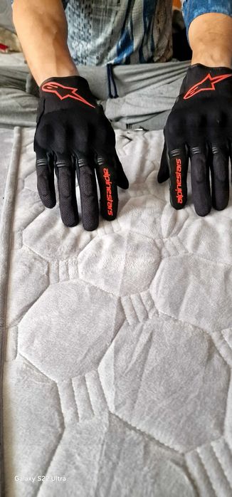 Vand manusi alpinstars marimea L 200ron