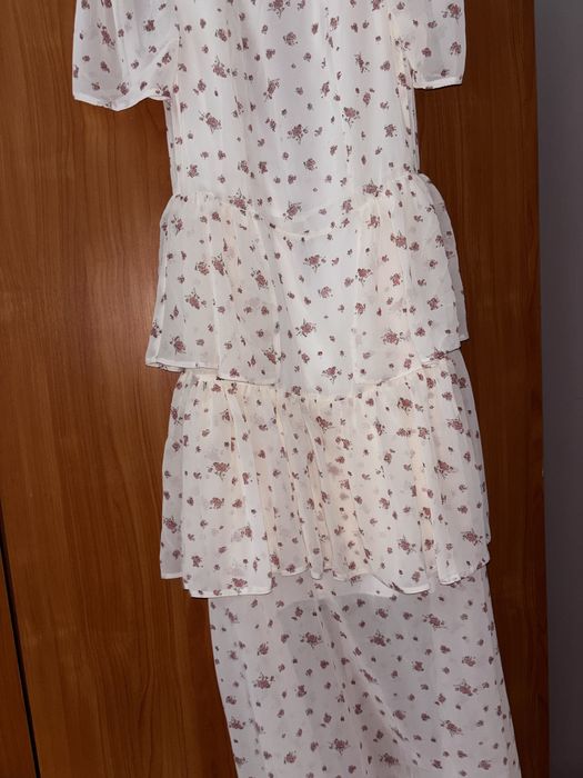 Продаю платье летнее