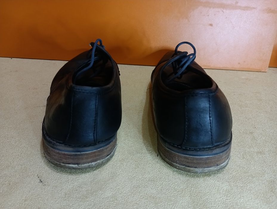 Кожени обувки N 44 - 18 лв