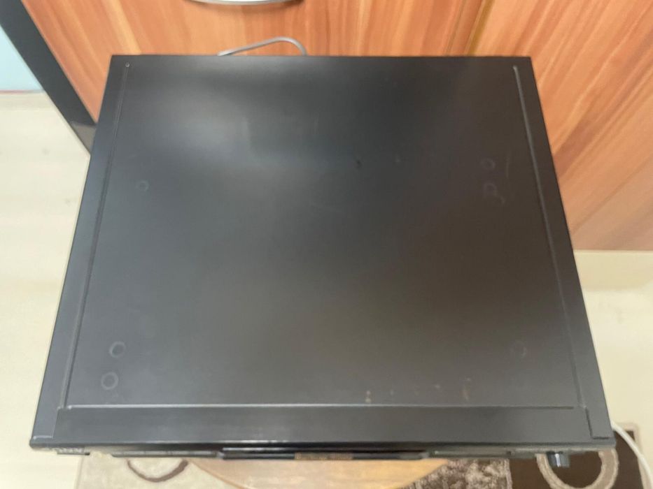 Sony CDP-CE525 Compact Disc Player