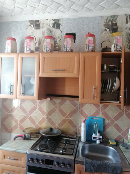 Продам 3 км. квартиру на цем. посёлке.