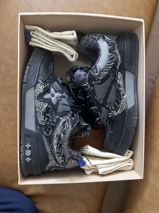 Lv skate marimea 43