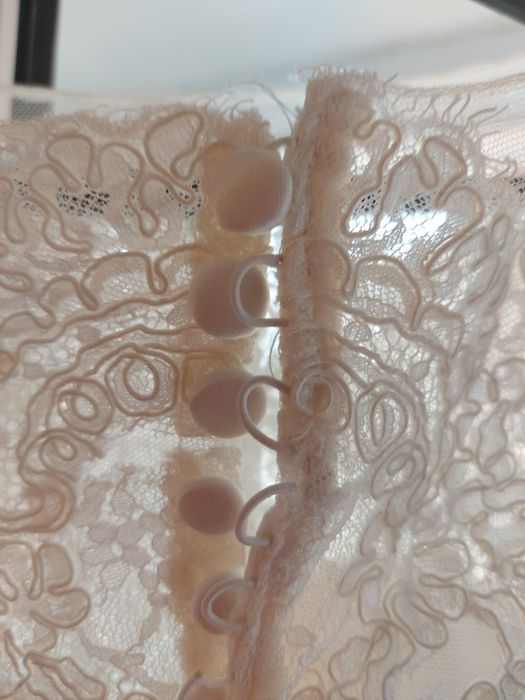 Свадебное платье с шлейфом