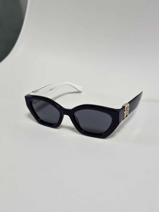 Слънчеви очила Tommy Hilfiger