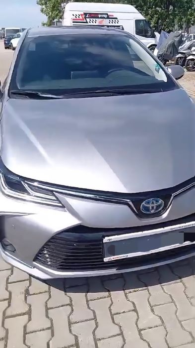 Vând Toyota Corolla Executive
