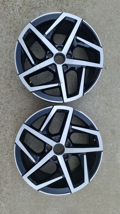 Janta 18 VW Golf 8 VIII 5H0601025G Dallas GTI GTD R