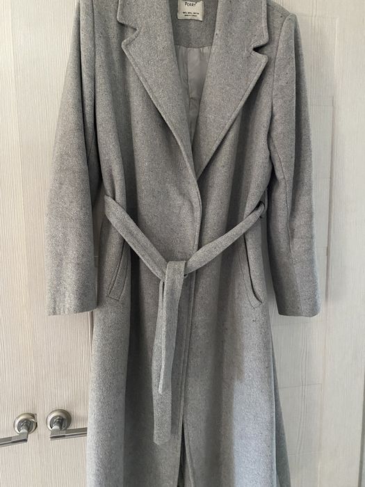Женское пальто продам