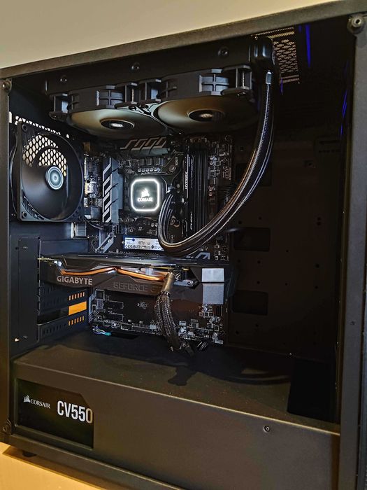 PC Gaming | i7 9700K | GTX 1660Ti | 16GB RAM | 500GB SSD