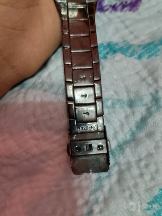 seiko soat sotiladi v732