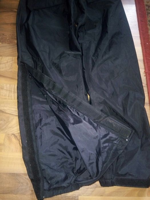 Pantaloni HELD moto-sport impermeabili,ploaie,vant ,masura L