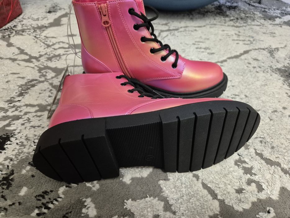 Ботинка женская качественный