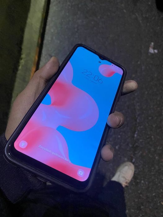 Samsung A02s xotirasi4ga32 oyna aliwgan(ekranmas) Manzil#angren  shaxr