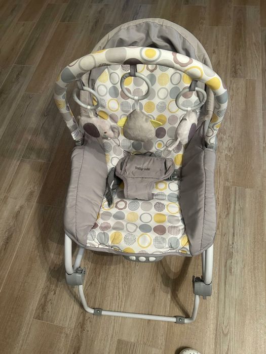 Scaun bebeluș de casă