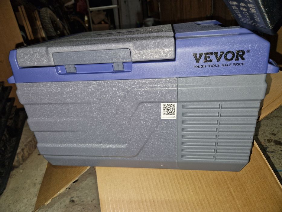 Frigider 12v cu compresor