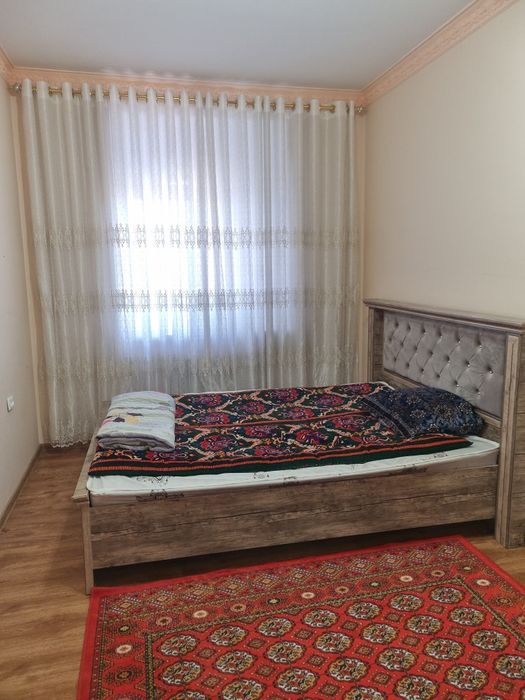 Urganch dexkon bozori 3 xonali kvartira ijaraga beriladi uzok muddatga