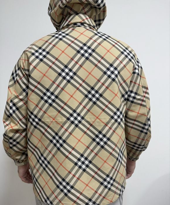 Burberry куртка оригинальная